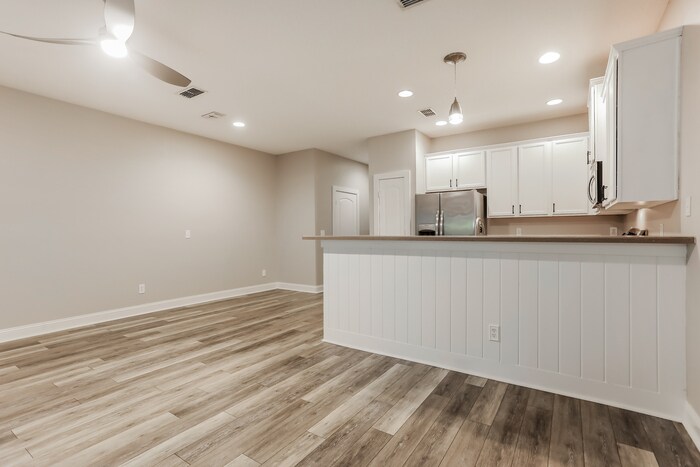 Building Photo - 13406 Ocean Mist Dr