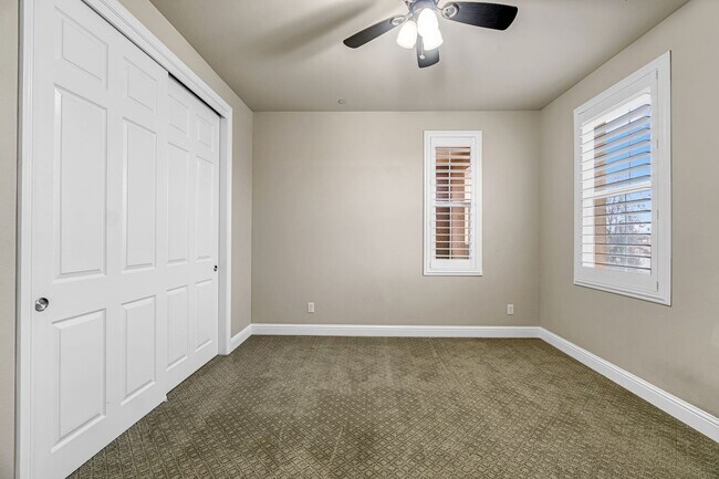 Building Photo - 4199 N Quail Crossing