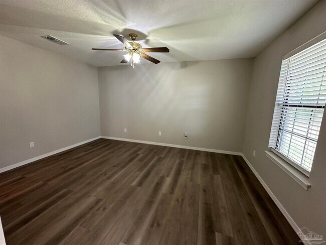 Building Photo - 10150 Candlestick Ln