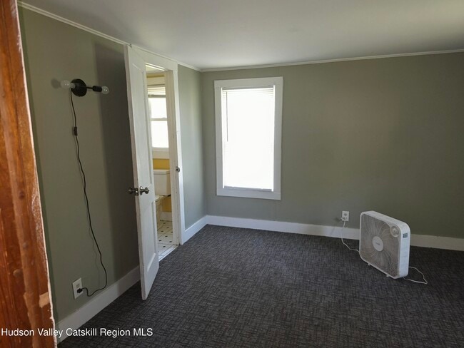 Building Photo - 1253 NY-214