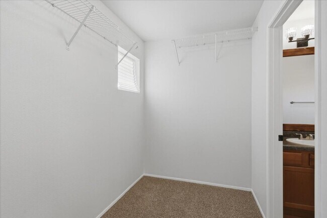 Building Photo - 3Bd/2Ba Lake Stevens Home