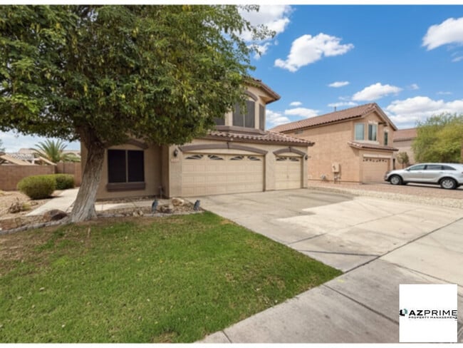 Building Photo - Unwind in Luxury in this Stunning, Fully furnished 4/3 Peoria House!