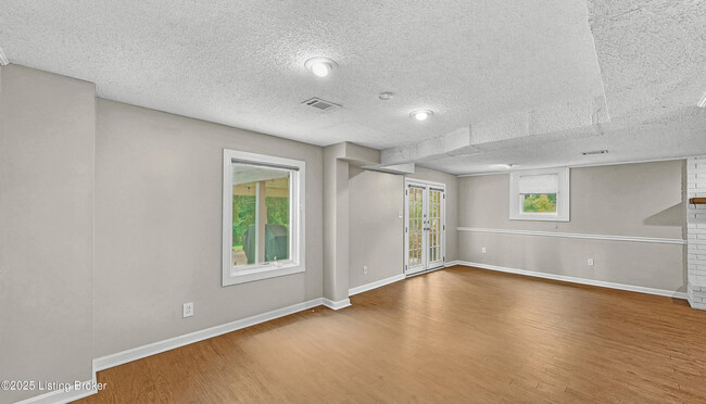 Building Photo - 8116 Montero Dr