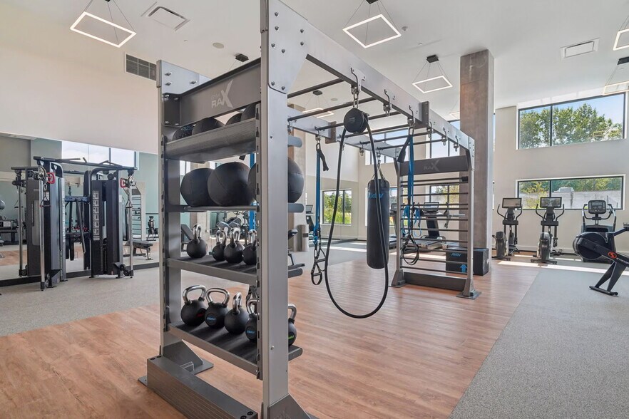 Building Photo - 1955 129th Ave NE