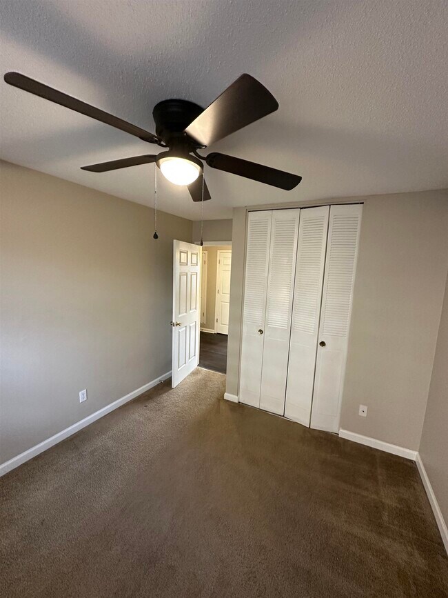 Building Photo - 443 N Highland St