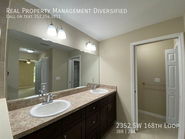 Building Photo - 2352 SW 168th Loop