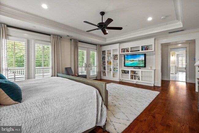 Building Photo - 5600 Brite Dr