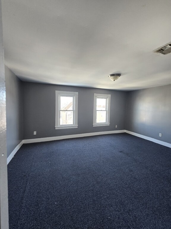 Building Photo - 254 Oakland St