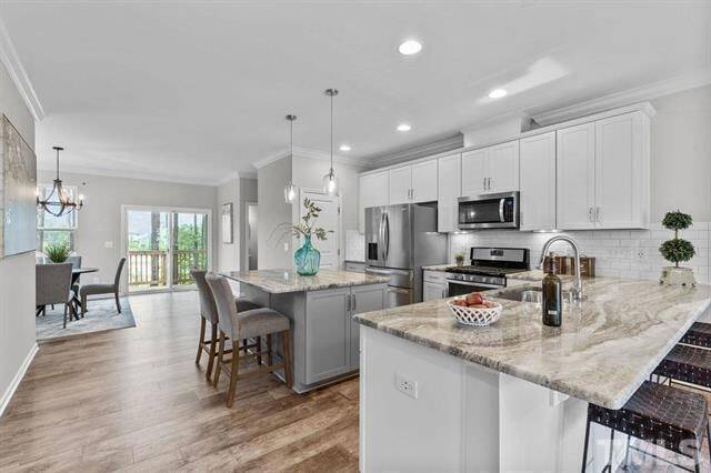 Building Photo - 2223 Chattering Lory Ln
