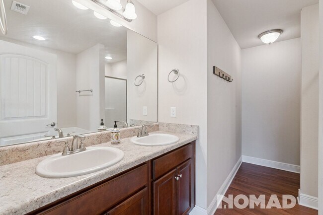 Building Photo - Charming 3BR House in Gulfport