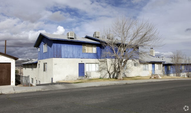 Primary Photo - Fredricks Apartments