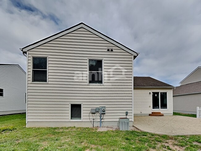 Building Photo - 5505 Dietrich Ave