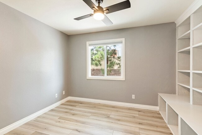 Building Photo - 13960 Carmel Ridge Rd
