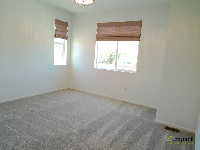 Building Photo - 1656 S Tower Rd