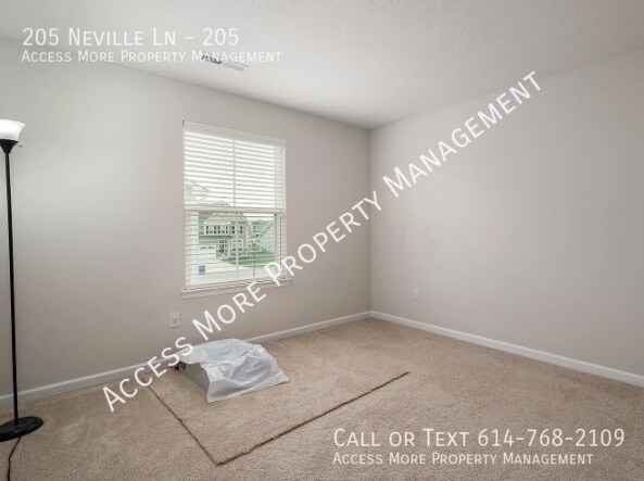 Building Photo - 205 Neville Ln