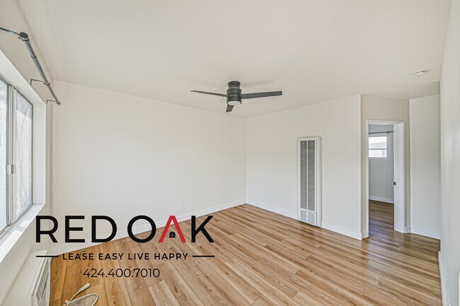 Building Photo - 8136 Constance St