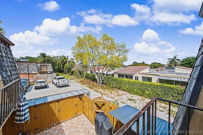 Building Photo - 149 Lake Arbor Dr