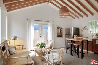 Building Photo - 1249 N Hoover St