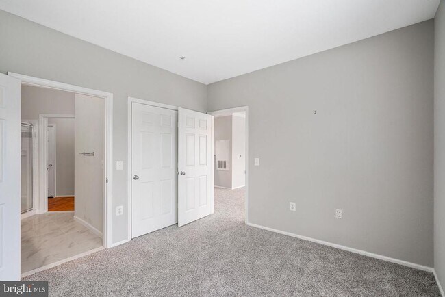 Building Photo - 3021 Nicosh Cir