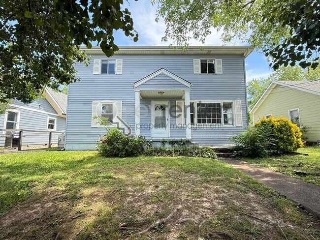 Building Photo - 308 Druid Ln