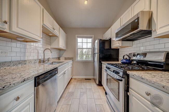 Building Photo - 1306 Canyon Run Rd