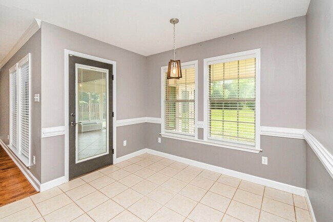 Building Photo - Theodore Beauty with Detached Garage