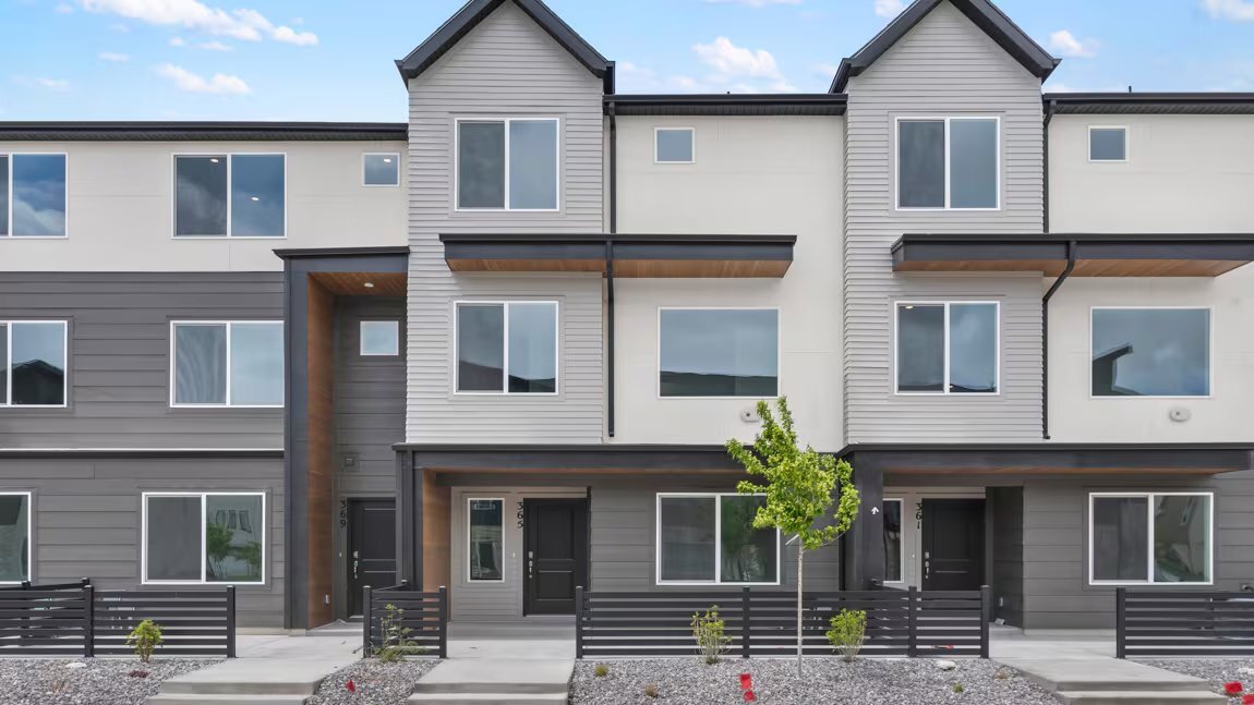 Building Photo - 1128 W 310 S