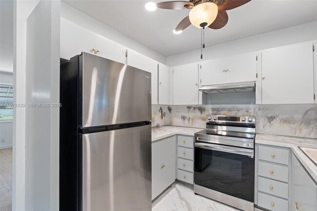 Building Photo - 710 NW 65th Terrace