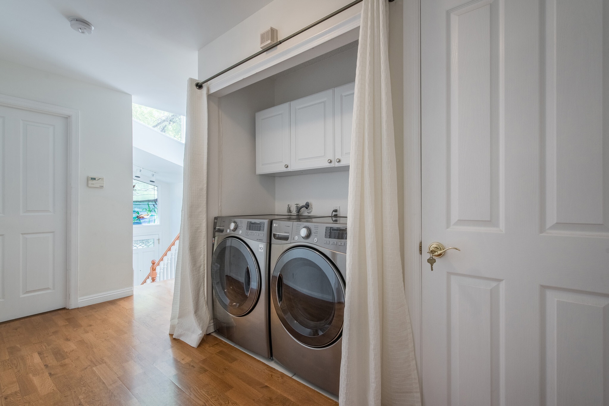 Laundry - 2781 Mira Vista Dr