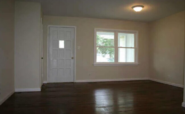 Building Photo - 508 Turner Pl