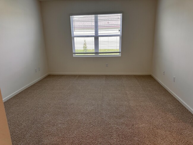 Building Photo - 6404 Topaz Dr