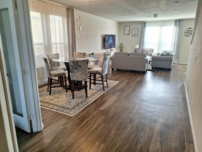 Building Photo - 4418 Windmill Run Dr