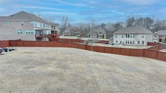 Building Photo - 5525 Nesmith Ct