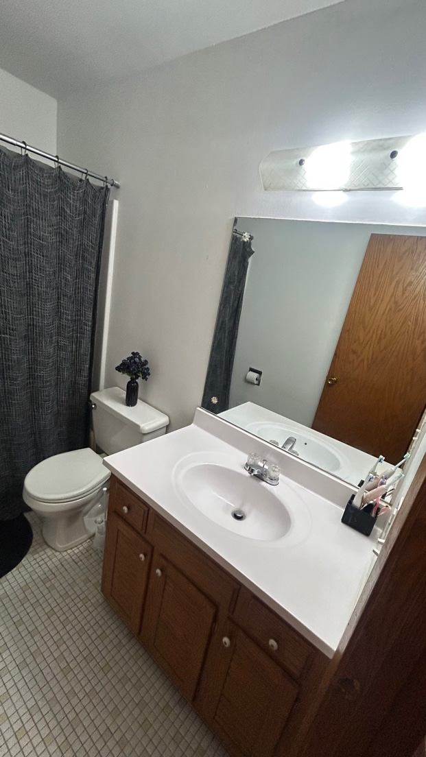 Building Photo - 3640 Oak Ter