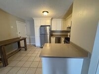 Building Photo - 82 Boylston Ln