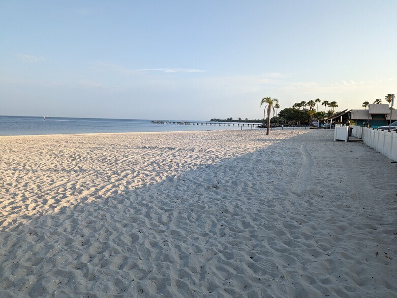 Building Photo - 459 Bahia Beach Blvd