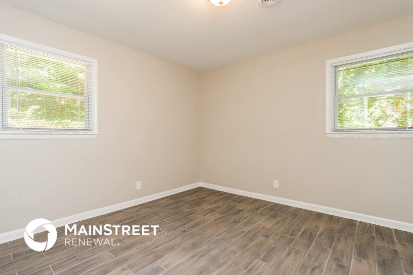 Building Photo - 6033 Hillandale Dr