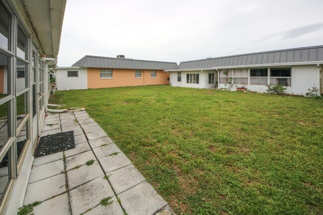 Building Photo - 11824 Bayonet Ln