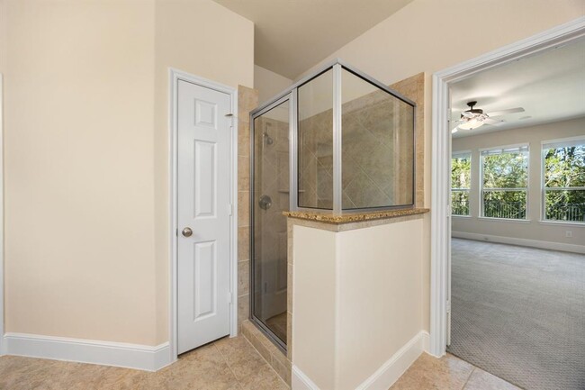Building Photo - 5822 Crawford Hill Ln