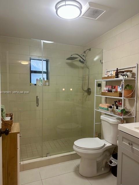 Building Photo - 1750 NE 144th St