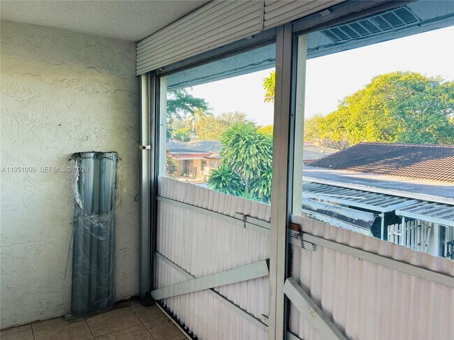 Building Photo - 3250 NW 85th Ave