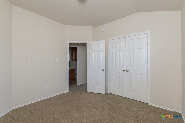 Building Photo - 4701 Green Meadow St