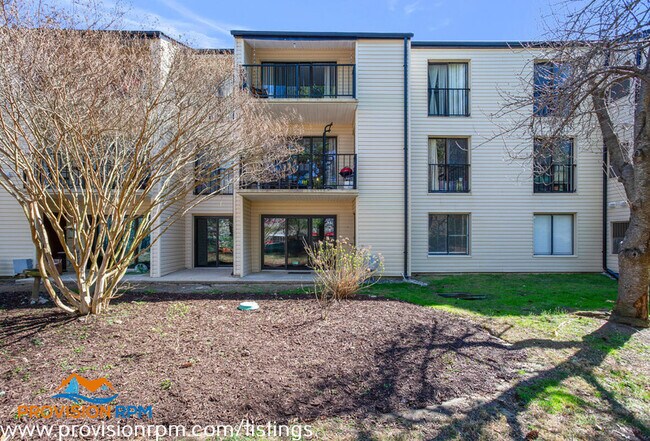 Building Photo - 2574 Riva Rd