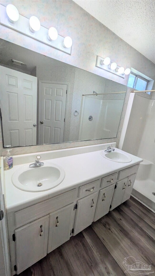 Building Photo - 3441 Jubilee Dr