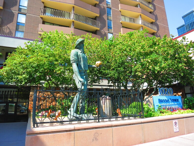 Building Photo - 1020 15th St