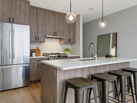 Building Photo - 3208 N Southport Ave