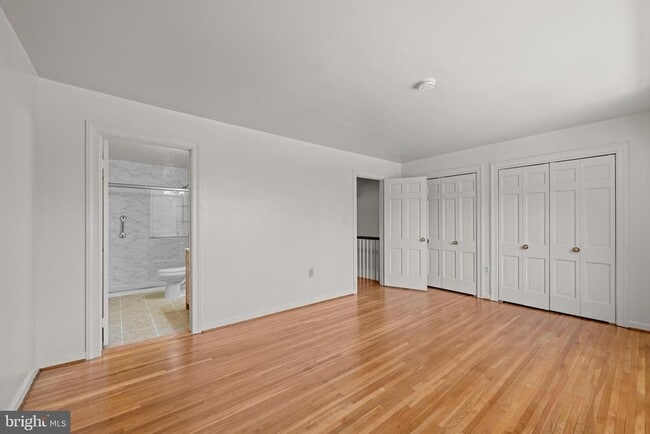 Building Photo - 605 H St SW