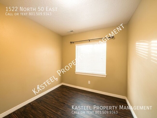 Building Photo - 1522 N 50 E