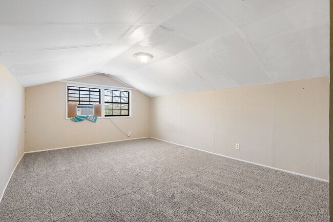 Building Photo - Blissful in Burleson ISD