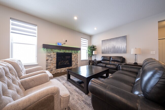 Building Photo - 7772 184th St W